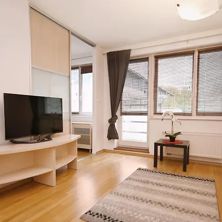 דירה Gustowny Victus Z 1 Sypialnia By Renters *